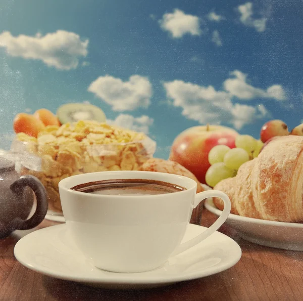 Petit déjeuner avec café, texture papier vintage — Photo