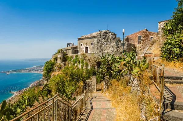 Taormina eski kilise görünümü