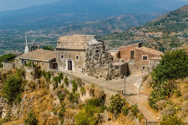 Taormina antigua vista de la iglesia — Foto de Stock