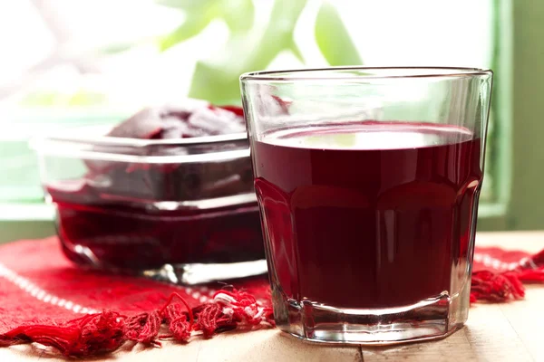 Fresh juice of red beets — Stock Photo, Image