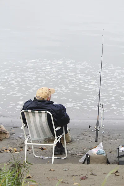 Senior fiske — Stockfoto
