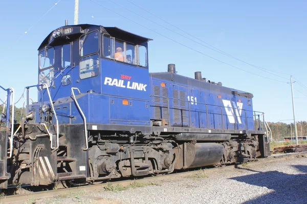 Demiryolu bağlantısı tren motoru — Stok fotoğraf