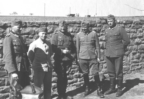 Soldats allemands sur la ligne Seigfried — Photo