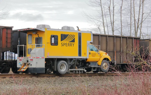 Veículo Sperry Visto Inspecionando Trilhos Ferroviários Canadian National Perto Chilliwack — Fotografia de Stock