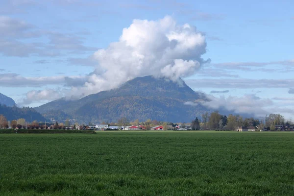 Amplia Vista Paisaje Montañoso Rural Suroeste Columbia Británica Canadá Durante — Foto de Stock