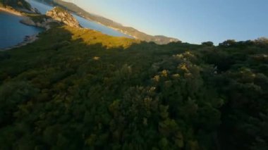 Korfu 'nun Kıyı Arazisinde İnsansız Hava Aracı