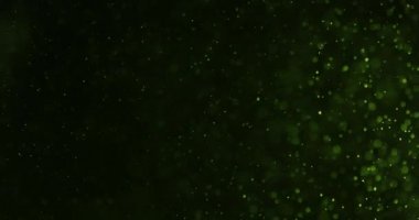 Siyah Arkaplan Karşısında Sudaki Yeşil Baloncuklar ve Parçacıklar