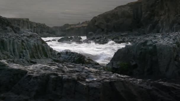 Flowing Cascading Water Of Godafoss Waterfall — Vídeo de Stock