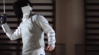 Eskrim Maskeli Adamlar Folyo Düellosu