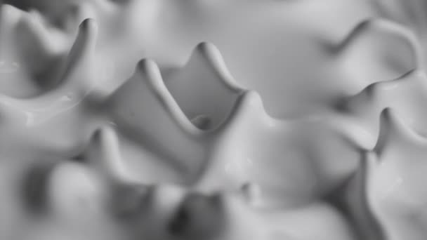 Abstracte patronen vormen zich in witte verf als het wordt verplaatst — Stockvideo
