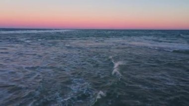 Okyanus Üzerinde İHA Grenen Kum Çubuğu