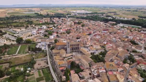 Drone vlucht over Castello D 'Empuries Stad — Stockvideo