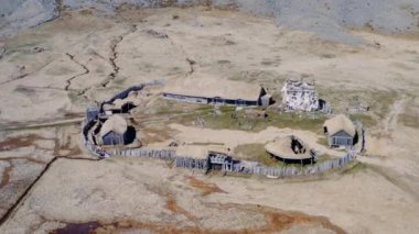 Hofn 'un Manzarasında Viking Köyü Filmi Üzerine İHA
