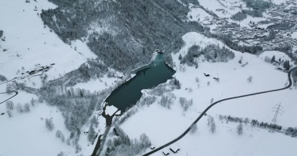 Drone Over Klammsee Lake In Snow Covered Valley — Stockvideo