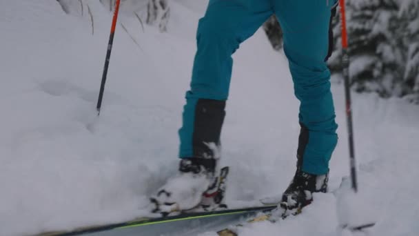 Close Slow Motion Tracking Low Section Shot Man Ski Touring — Vídeos de Stock