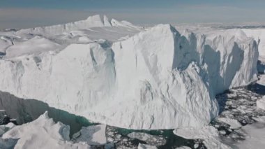 Ilulissat Icefjord, Unesco Dünya Mirası Bölgesi, Grönland 'da geniş insansız hava aracı uçuşları.