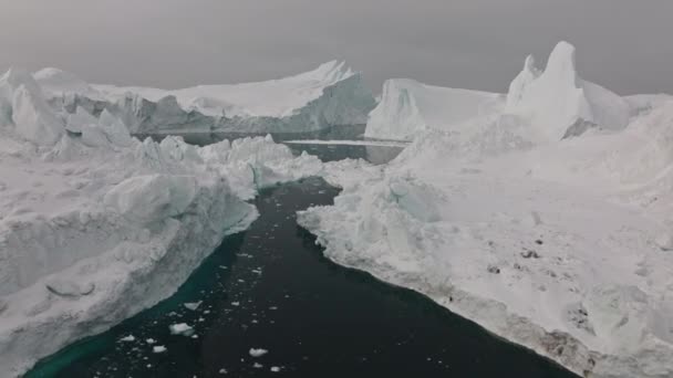 Großer Drohnenflug Über Meer Und Eis Des Ilulissat Eisfjords Unesco — Stockvideo