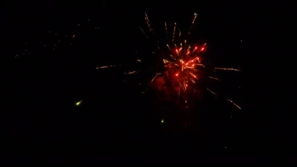 Luftaufnahme Einer Atemberaubenden Aussicht Auf Ein Buntes Feuerwerk Drohne Dreht — Stockvideo