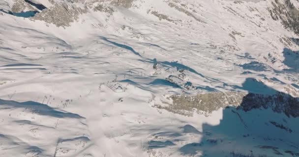 Wide Drone Flight Winter Sunlit Ski Slope Kitzsteinhorn Mountain High — Stock Video
