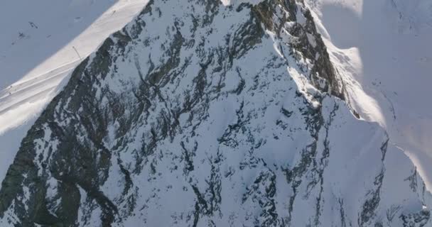 Wide Drone Flight Winter Kitzsteinhorn Mountain Peaks High Tauern Range — Stockvideo
