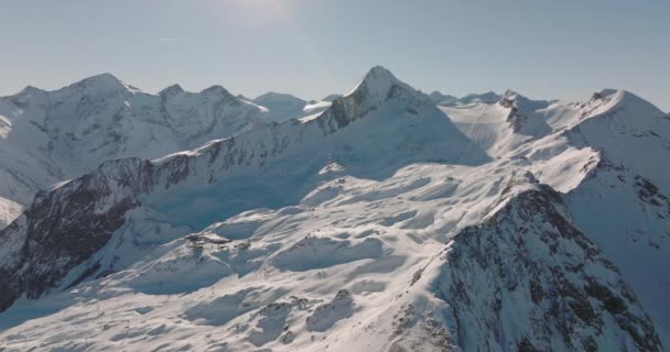 Szeroki Dron Nad Majestic Kitzsteinhorn Mountain Peaks Wysokie Pasmo Górskie — Wideo stockowe
