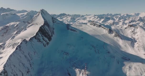 Amplio Dron Sobre Majestuosos Picos Montaña Kitzsteinhorn Cordillera Tauern Alpes — Vídeo de stock