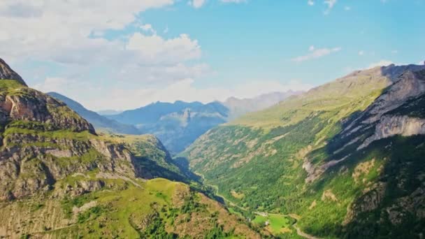 Wide Slow Motion Drone Shot French Pireneusok Mountain Range Blue — Stock videók