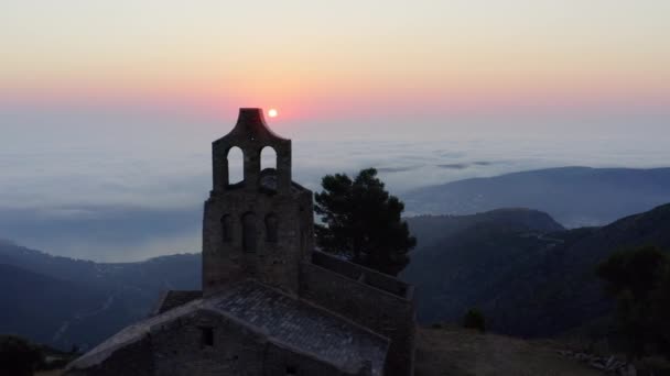 Wide Drone Shot Sun Rising Ruins Sant Pere Rodes Benedictine — стокове відео