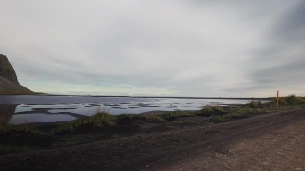 View Moving Car Bud Dirt Road River Iceland Overcast Day — Stock video