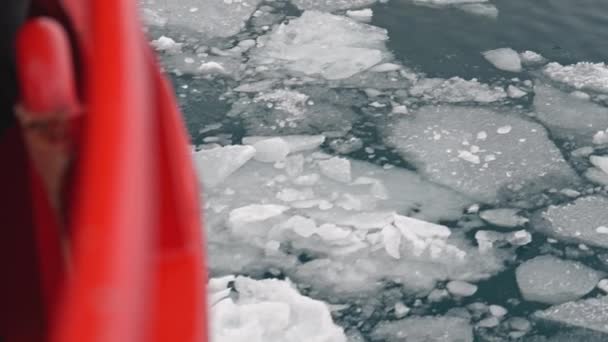 High Angle View Wide Shot Surface Sea Ice Boat Greenland — Video Stock