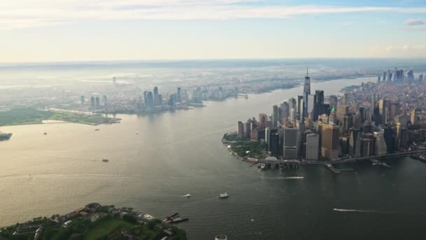 Aerial View New York Manhattan Filmed Helicopter Sunset Urban Cityscape — Stockvideo