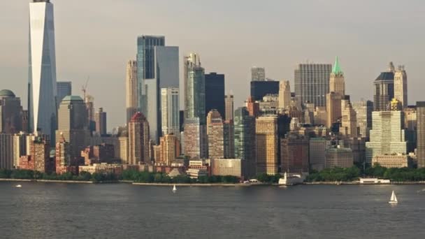 Aerial View New York Manhattan Financial District Skyscrapers Filmed Helicopter — Vídeo de Stock