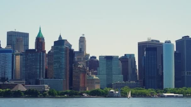 Manhattan Financial District Skyline Daytime Modern High Rising Glass Buildings — 비디오