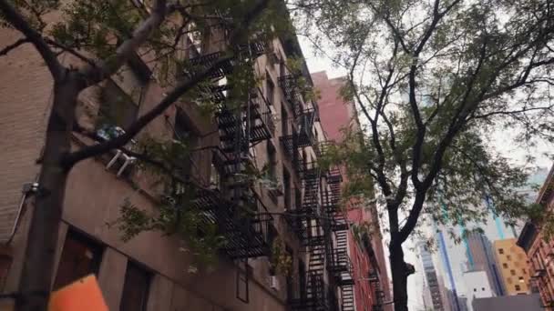 Typical New York Style Emergency Fire Escape Stairs Residential Building — Vídeo de stock