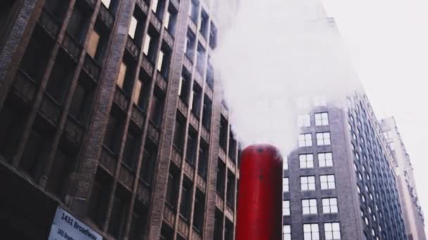 Bottom View Steaming Chimney Street Midtown Manhattan New York Urban — Stock video