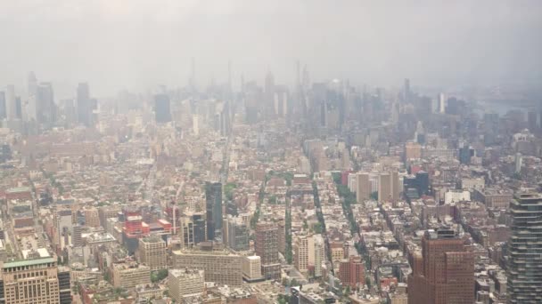 Κλείδωμα Ευρεία Πυροβόλησε Μέσα Από Ουρανοξύστη Παράθυρο Της Νέας Υόρκης — Αρχείο Βίντεο