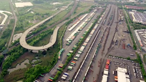 Aerial Brooklyn Industial Area River Highways Filmed Helicopter Wide Panoramic — Vídeo de Stock