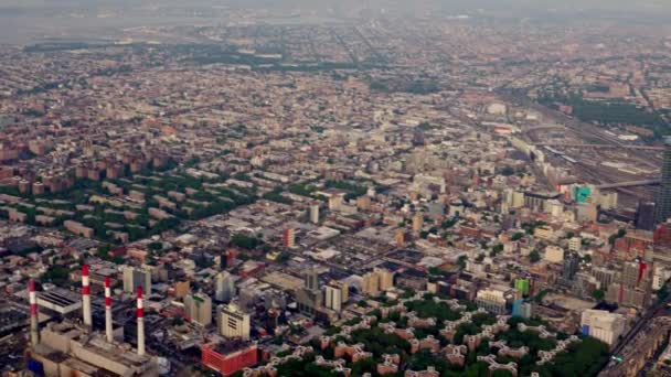 Aerial Downtown Brooklyn New York Filmed Helicopter Wide Panoramic Cityscape — Stock video