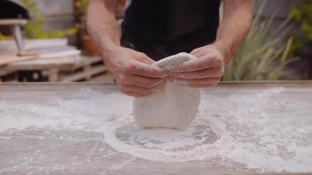 Slow Motion Close Shot Man Shaping Dough Forma Base Pizza — Vídeo de stock