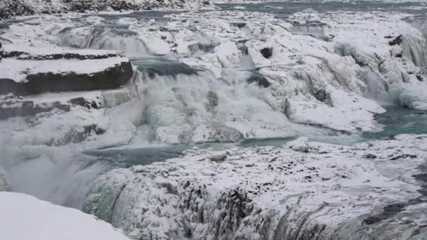Large Drone Panoramique Sur Gullfoss Congelé (Golden Falls) Une Cascade Dans Le Canyon De La Rivière, Islande