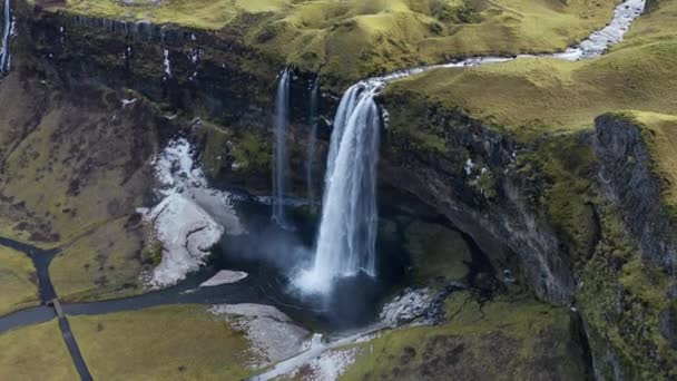 Wide Drone Flight Seljalandsfoss Waterfall Islândia — Vídeo de Stock