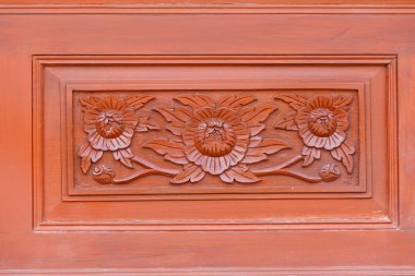 Tahtaya oyulmuş desen, dekor elementi