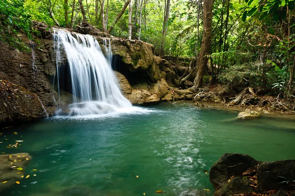 Waterfall in National Park , Kanchanaburi Province , Thailand — Stock Photo, Image