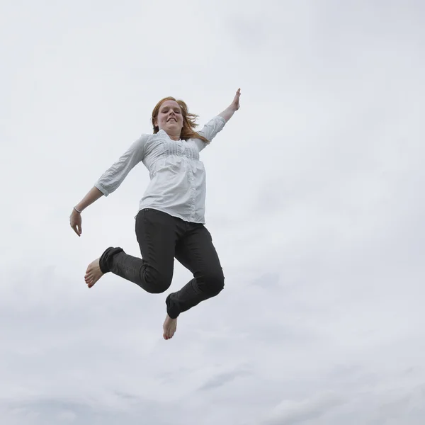 Sprung in die Luft — Stockfoto