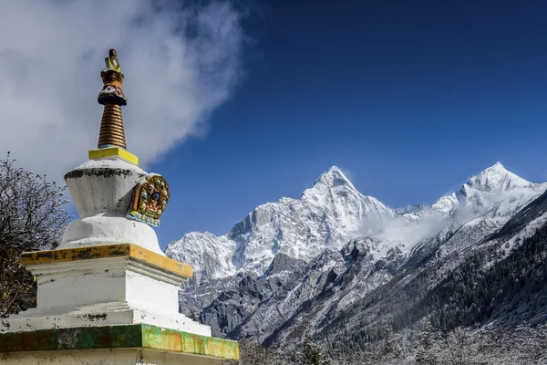 Tibetan pagoda — Stock Photo, Image