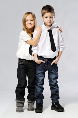 Kız stüdyoda ve portresi