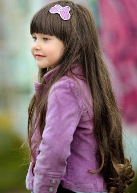 güzel bir moda portre küçük kız