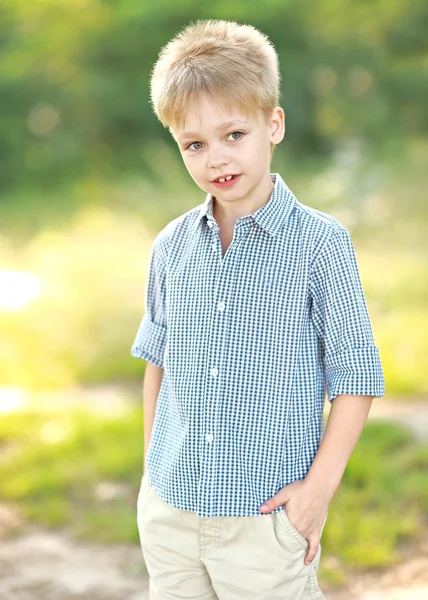 Portrait of a little boy in summer — Stock Photo, Image