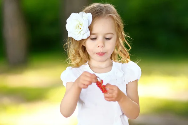 Portrait of a beautiful fashion little girl — Stock Photo, Image