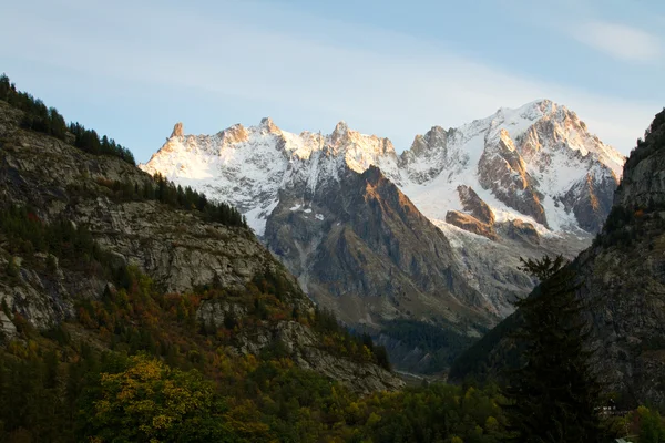 Courmayeur — Stockfoto